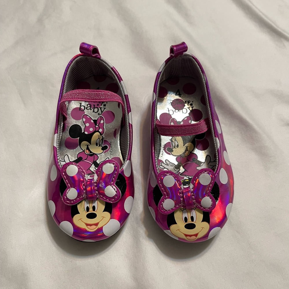 Disney Minnie Mouse Ballet Flats NWOT